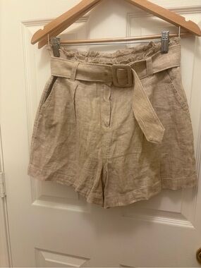 Vineyard Vines size 4 High-Waist Paperbag Linen Blend Shorts in Beige